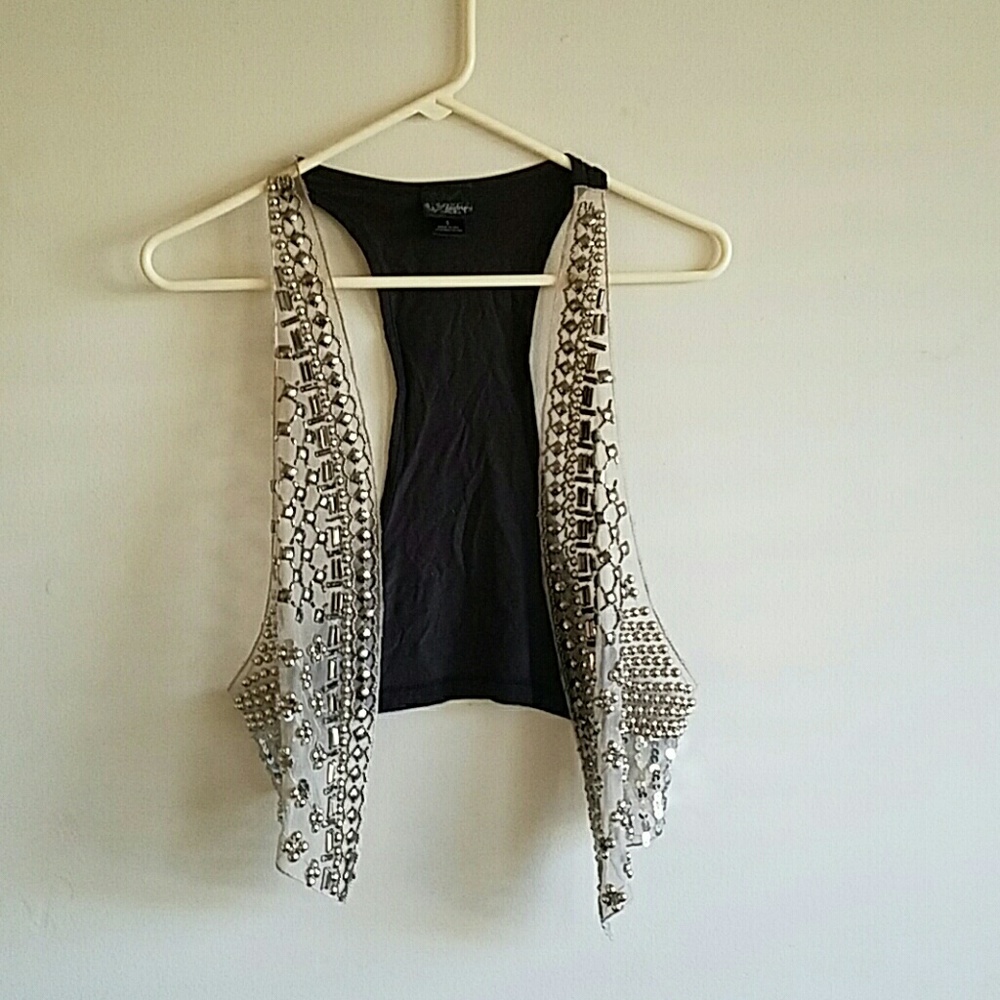 Bke women's studded vest