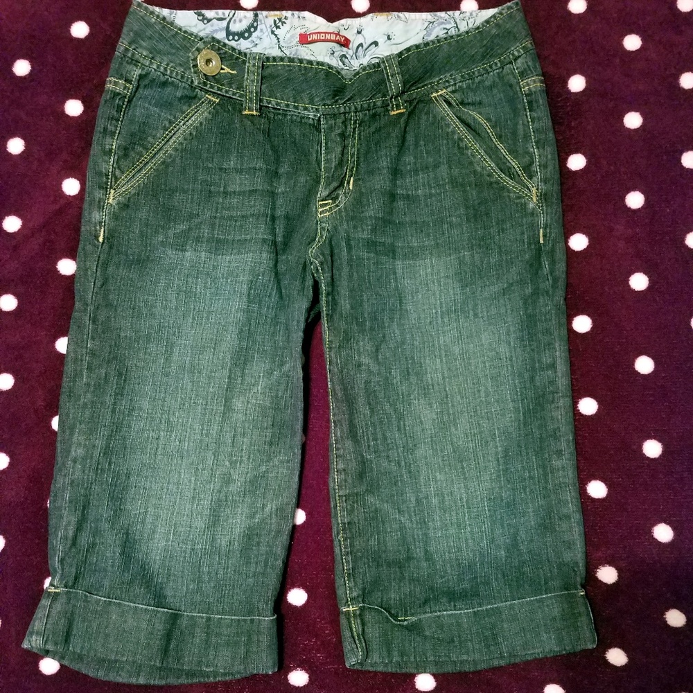 UNIONBAY Junior's Bermuda Jean Shorts