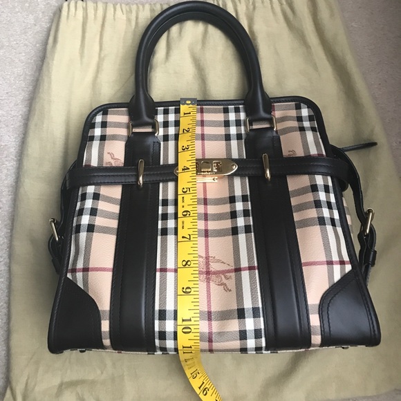 Burberry bag - Picture 5 of 8
