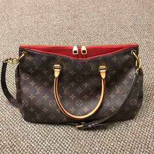 Louis Vuitton Pallas Handbag