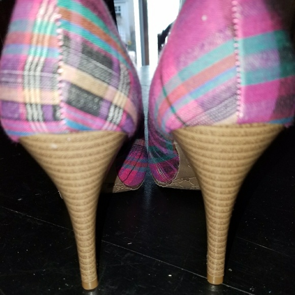 Madras Plaid Pink Heels - Picture 5 of 5