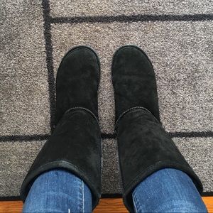Black BearPaw Boots