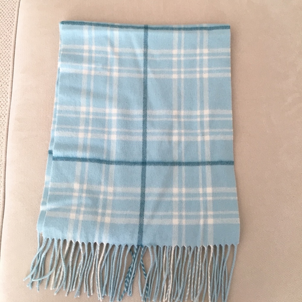 Cashmere scarf