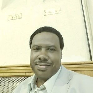 Meet your Posher, Ronald