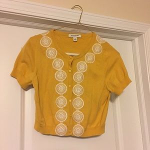 Yellow short cardigan