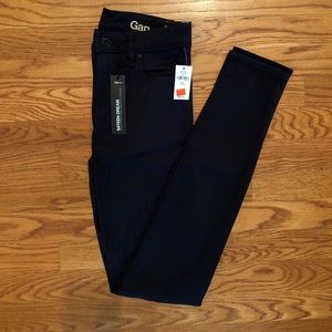 Gap True Skinny High Rise
