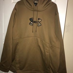 Under Armour hoodie