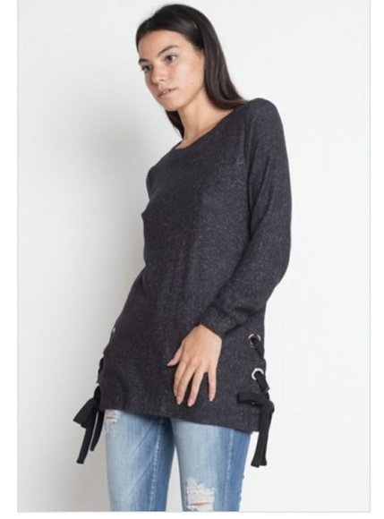 🎉 ❤CHARCOAL knit top with side ties - Picture 2 of 4