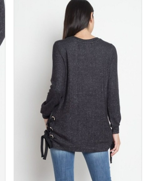🎉 ❤CHARCOAL knit top with side ties - Picture 4 of 4