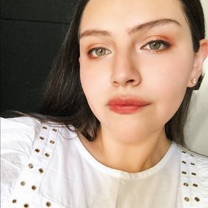 Meet your Posher, Dalia