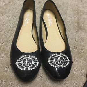 Fibi and clo size 9 flats