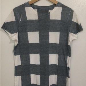 Checkered grey and white tee.