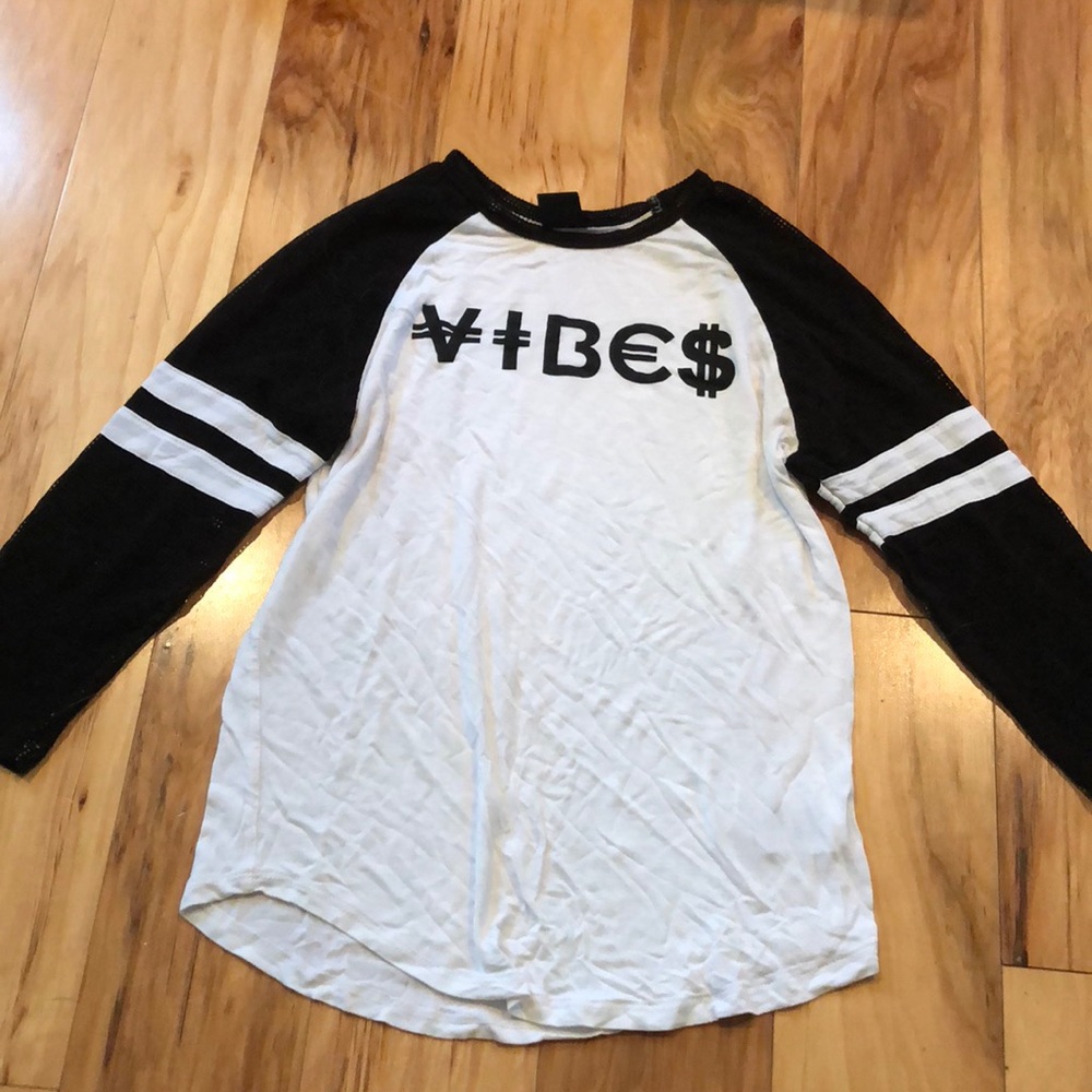 Mesh Vibes Jersey T shirt