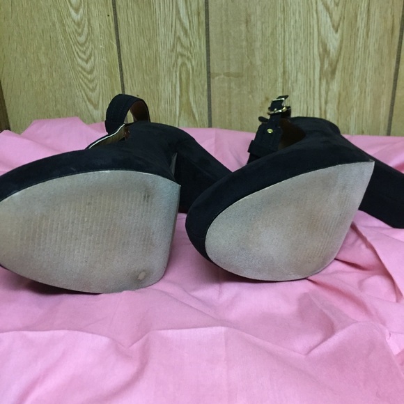 Attention 8.5 Black Suede 5" Heels Cute Sexy - Picture 5 of 5