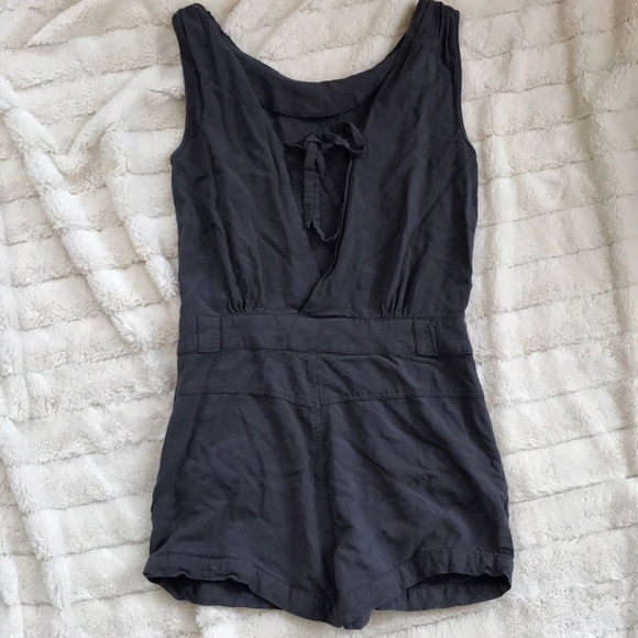 Max Rave Grey Romper - Picture 3 of 3