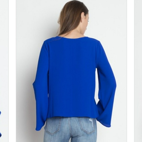 🎀CHERRY RED CREPE O-RING CROSS FIN - Picture 2 of 3