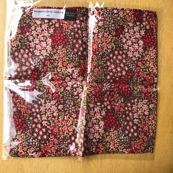 Pocket Square - Picture 2 of 2