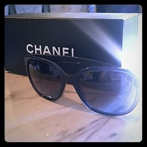 Chanel Sunglasses CH5237