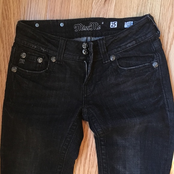 Miss Me Angel Wing Rhinestone Pockets - Picture 2 of 8