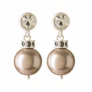 NWT Royal Drop Earrings - Smoky Pearl