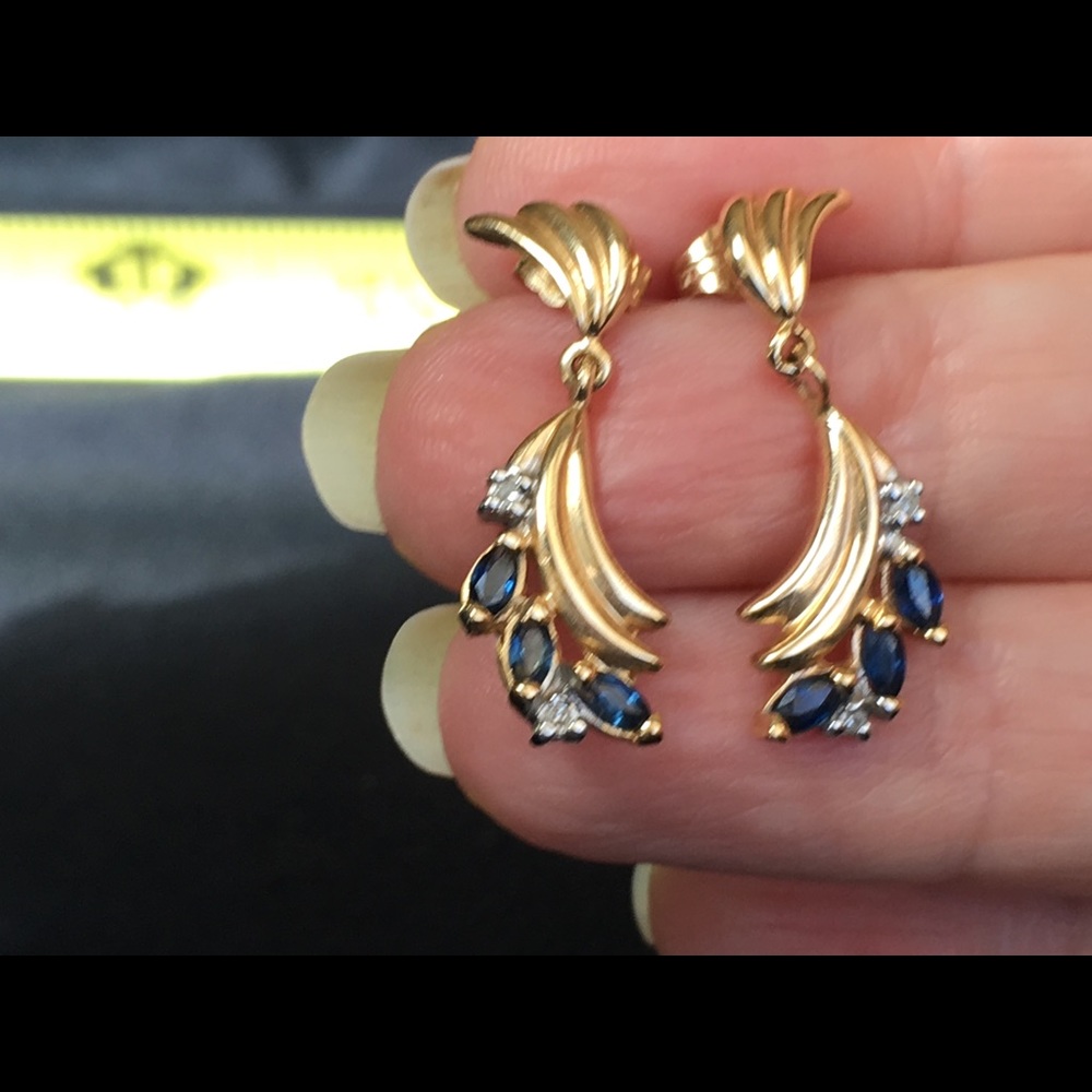 Sapphire Diamond Earrings