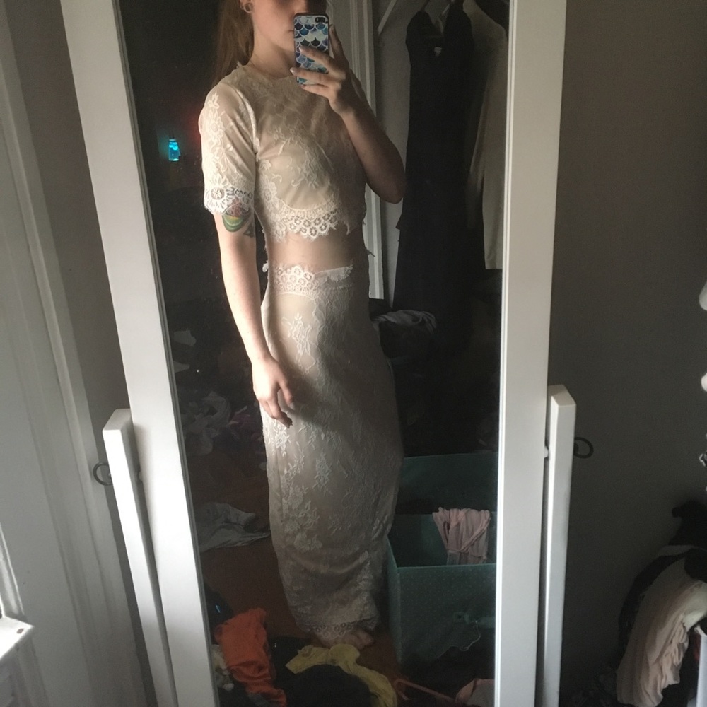 Cropped lace two piece dress