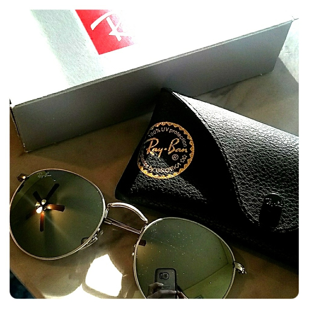 Ray-Ban round sunglasses
