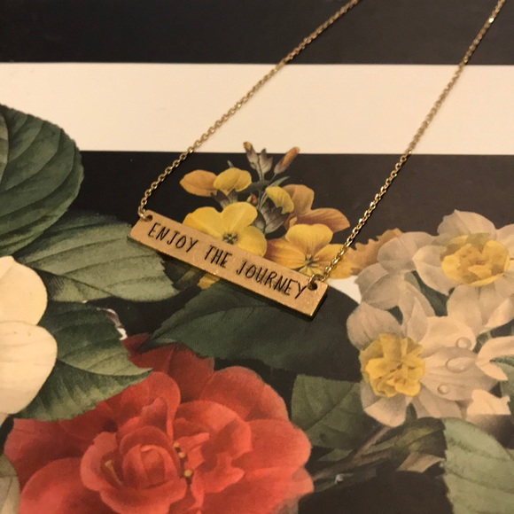 Necklace - Picture 4 of 5