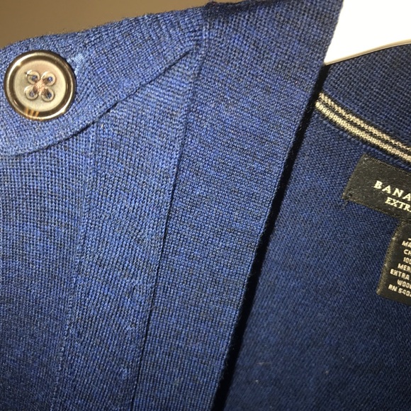 Vest - Picture 4 of 5