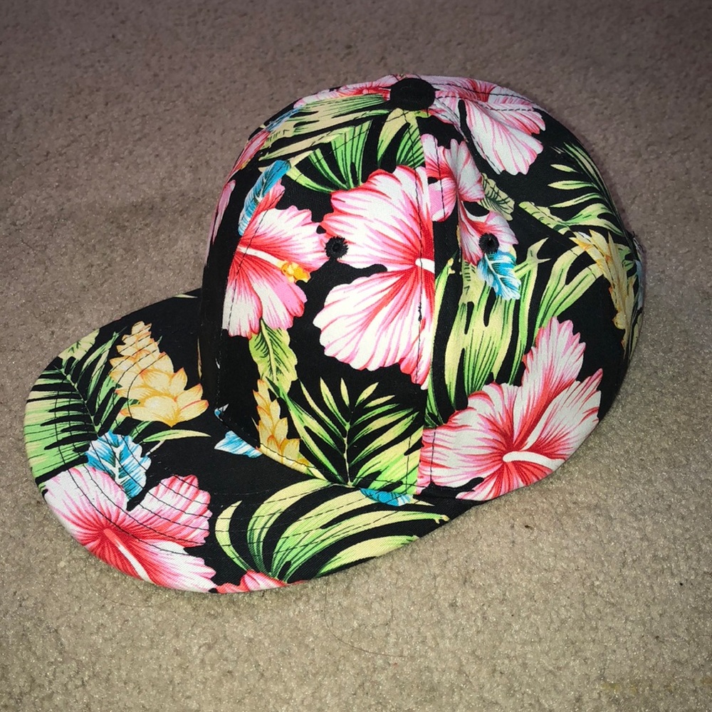 UNISEX SUPER CUTE FLORAL SNAPBACK