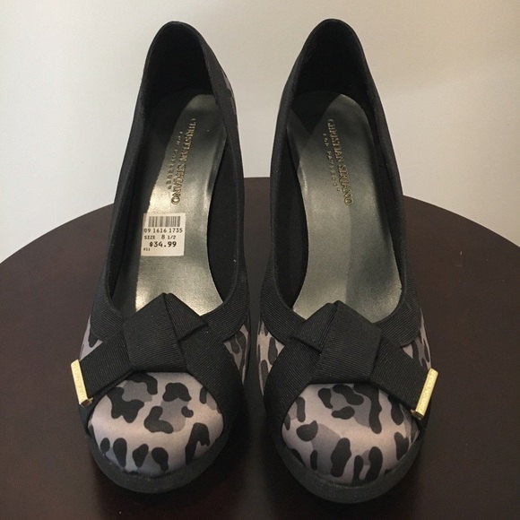 Sexy Grey Leopard Animal Print Heels - Picture 2 of 6