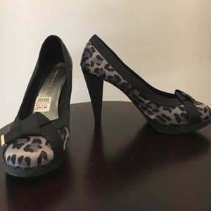 Sexy Grey Leopard Animal Print Heels