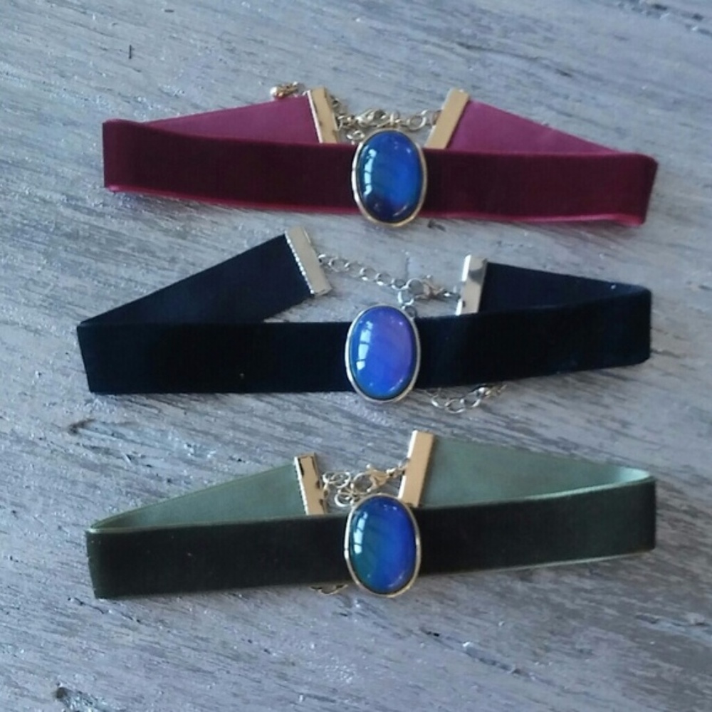 MOOD STONE PENDANT CHOKER MULTI COLOR CHOICES - Picture 3 of 4