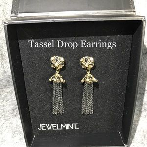 Jewelmint Tassel Drop Dangle Earrings NIB Sold Out