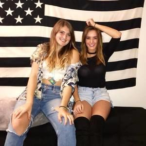 Meet your Posher, Dione