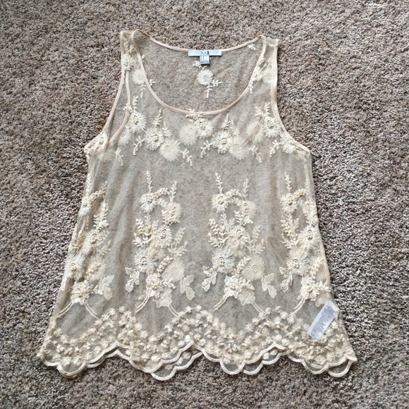 Forever 21 Tops - Beautiful Sheer Beaded Lace Mesh Tank