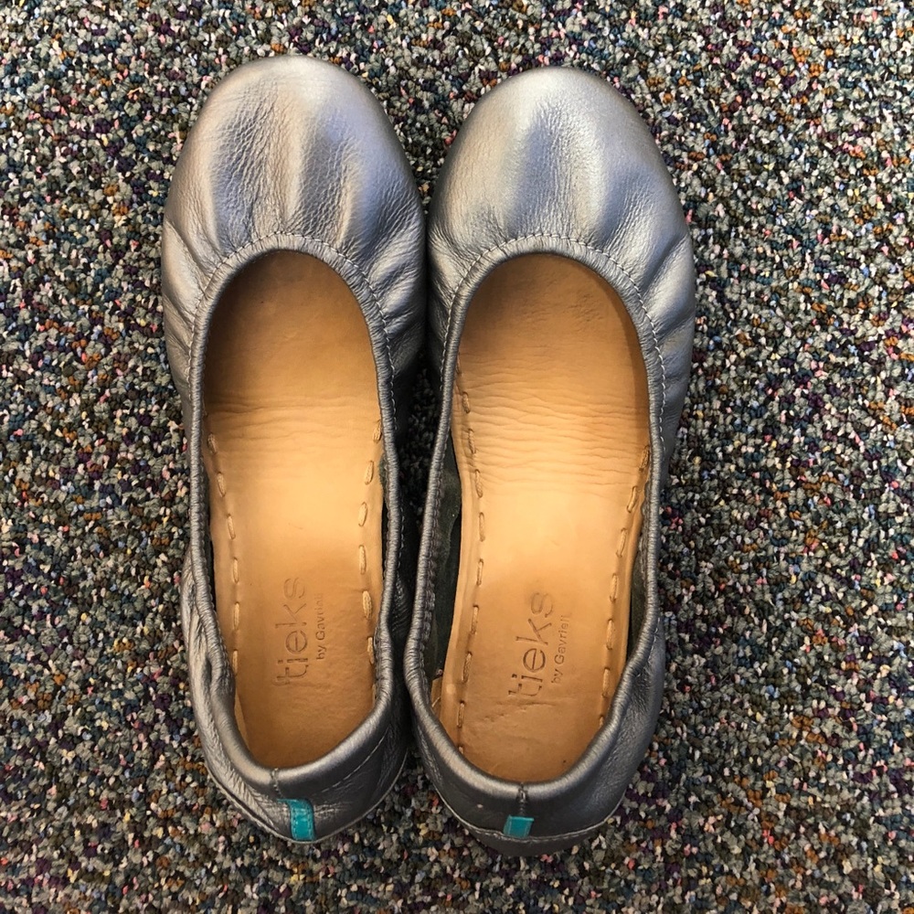 Metallic Pewter Tieks