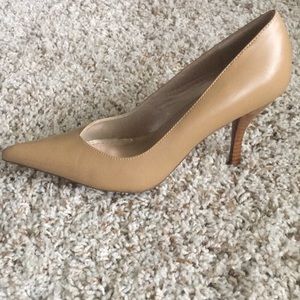 Steve Madden Nude Leather Heels, size 6.5