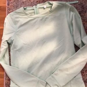 Lululemon top size 6