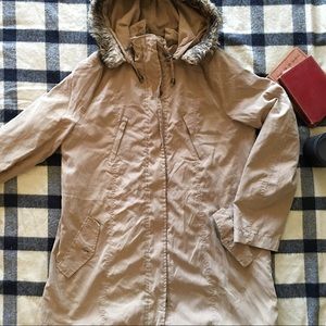 Khaki parka with fur trim