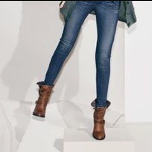 Steve Madden YALE Boots. Size 10