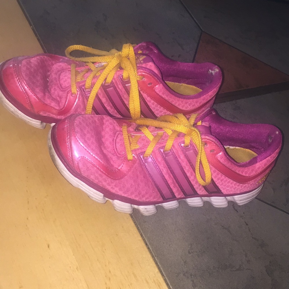 Adidas gym shoe size 8.5