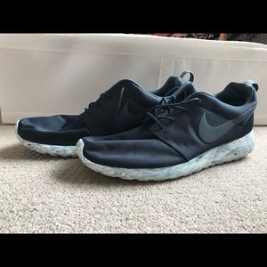 Nike man size 11