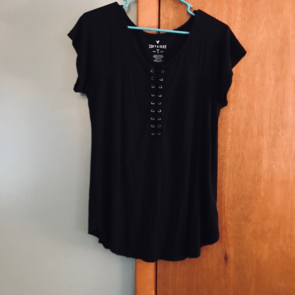 American Eagle soft and sexy tee