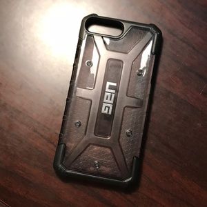UAG iPhone 7 Plus case