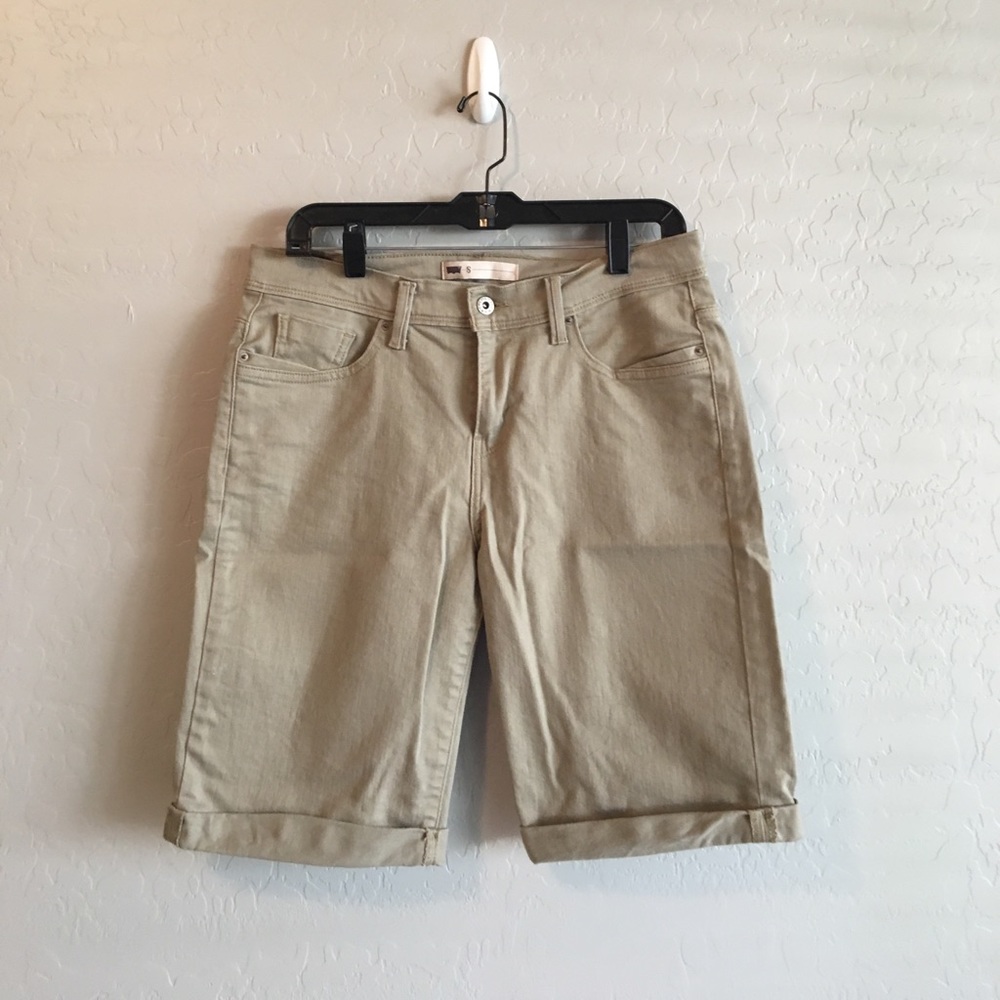 Levi's Bermuda shorts