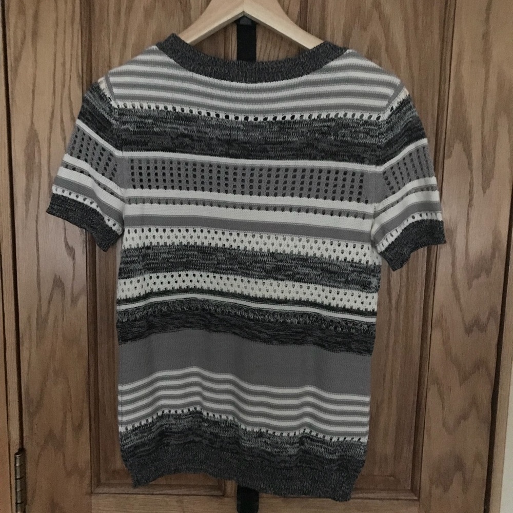 NWOT Orb short sleeve knit sweater - Picture 3 of 4