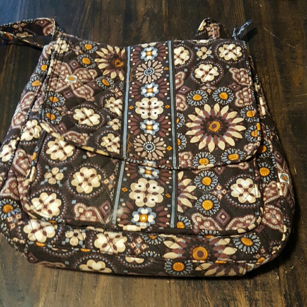 Vera Bradley boho shoulder bag