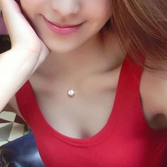 Cute Necklace - Picture 2 of 3