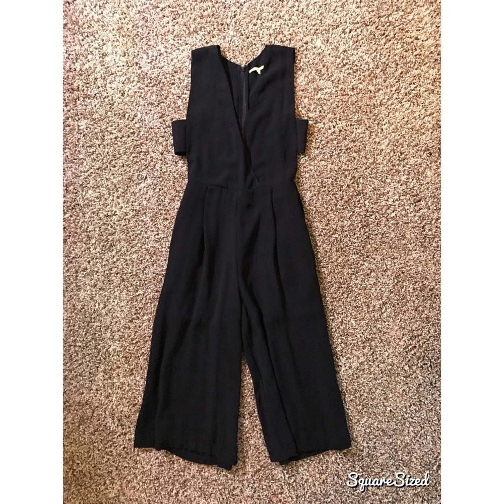 SOLD! Gianni bini black 3/4 length jumpsuit XS